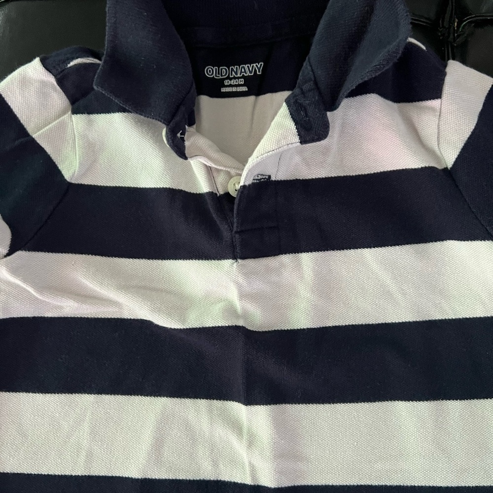 Calvin Klein & Old Navy Kids' Navy and Denim Button-Down Bundle  Co - Picture 4 of 7